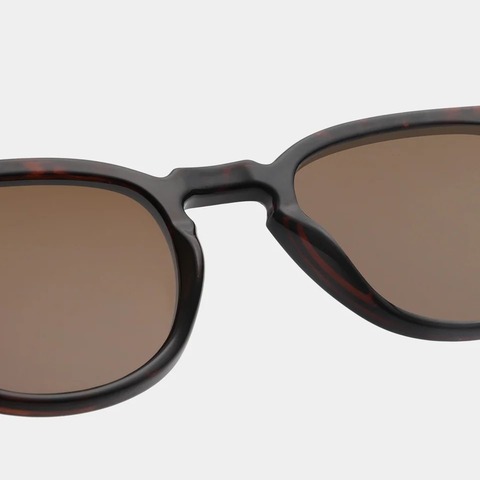 【A.kjaerbede】BATE / DEMI TORTOISE