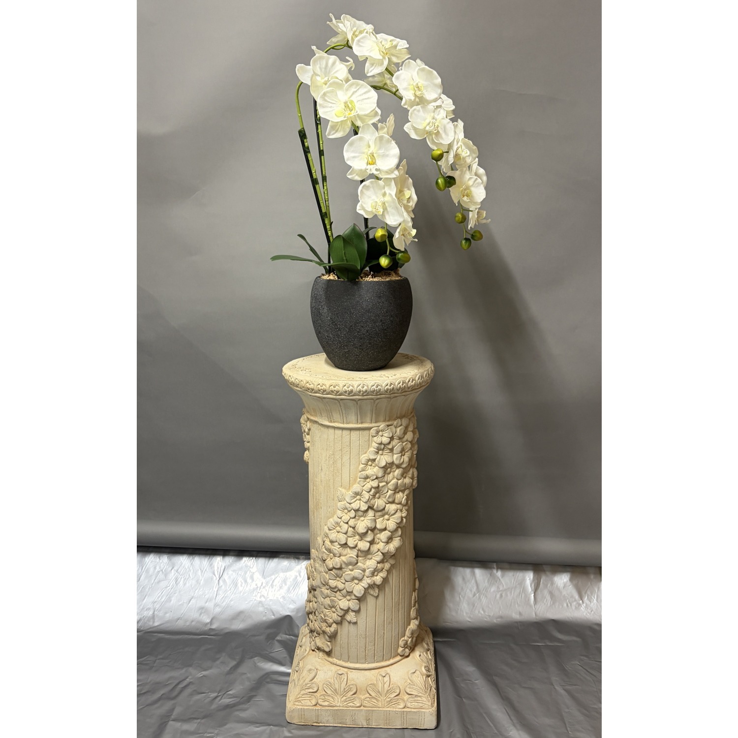 光触媒造花胡蝶蘭(type3)M3F白・花台付きの横側