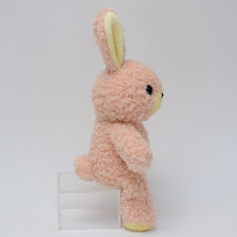 ウサギのぬいぐるみフカフカ・Sローズ26ｃｍ（日本製）