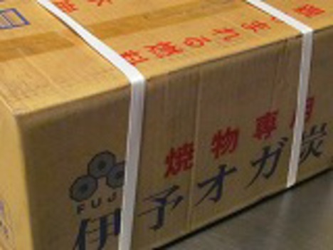 国産富士カットオガ炭特級１０kg×４箱--4ｋｇ