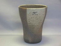 伊賀焼　　長谷製陶　灰釉流しビアカップ