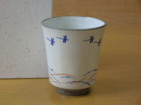 粉引トンボ湯呑