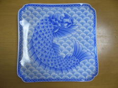 青海波鯉絵角盛皿