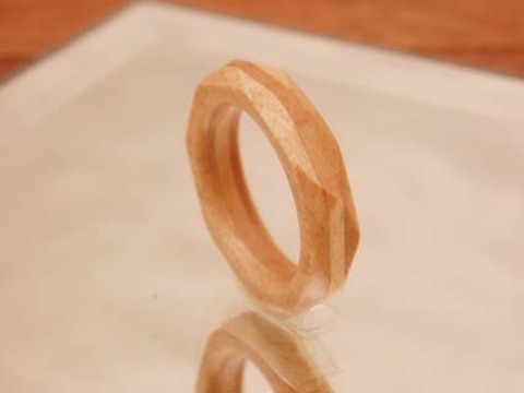 金属アレルギー 指輪 結婚指輪