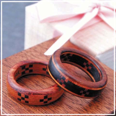木の指輪屋さん 木の指輪 木婚式 プレゼント 結婚記念日　５年目 金属アレルギー